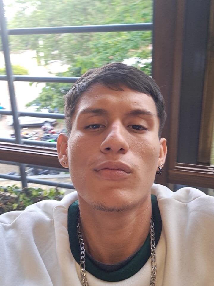 Axel_torrez20 profile