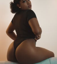GRACEBANKS_'s Offline Chat Room