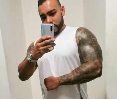 chris_dylan stripchat