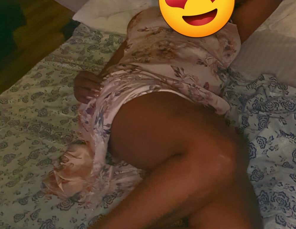 Lisa2queen's Offline XXX Chat