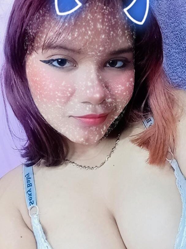 vanessagomez77 💂 free naked cam