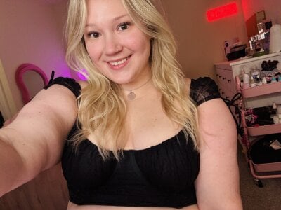 PiggyRose - big ass white