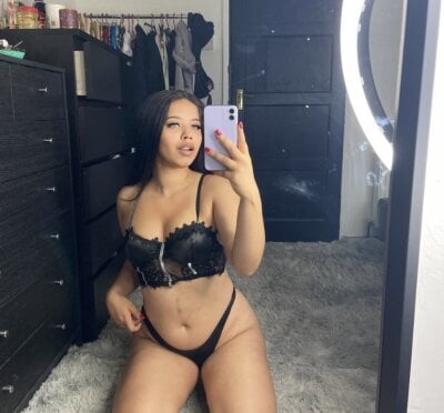 EllaRoseyy_