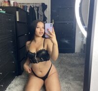 EllaRoseyy_'s webcam live show