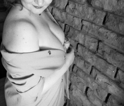 laurabrouks 🥇 free live cam