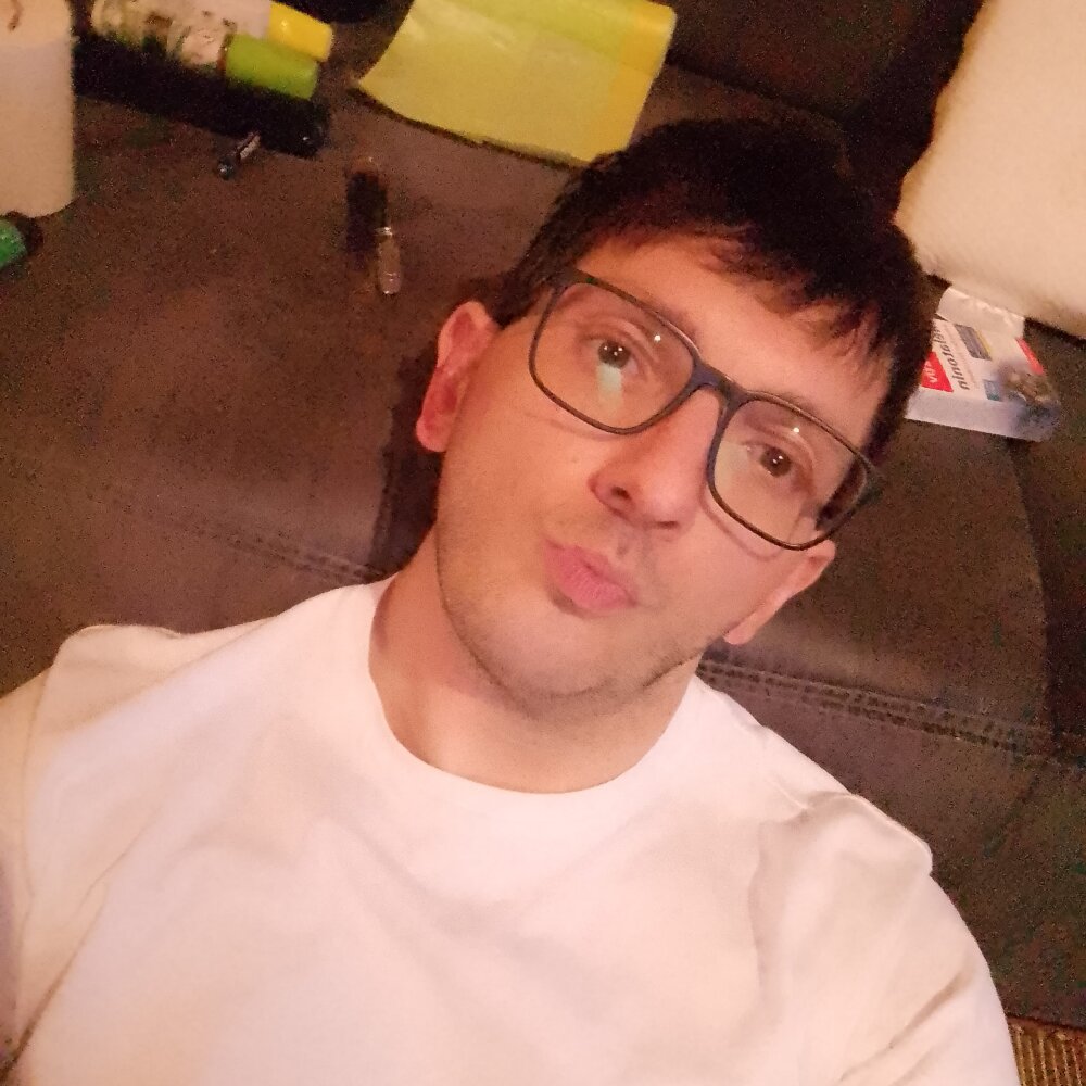HornyPaul84