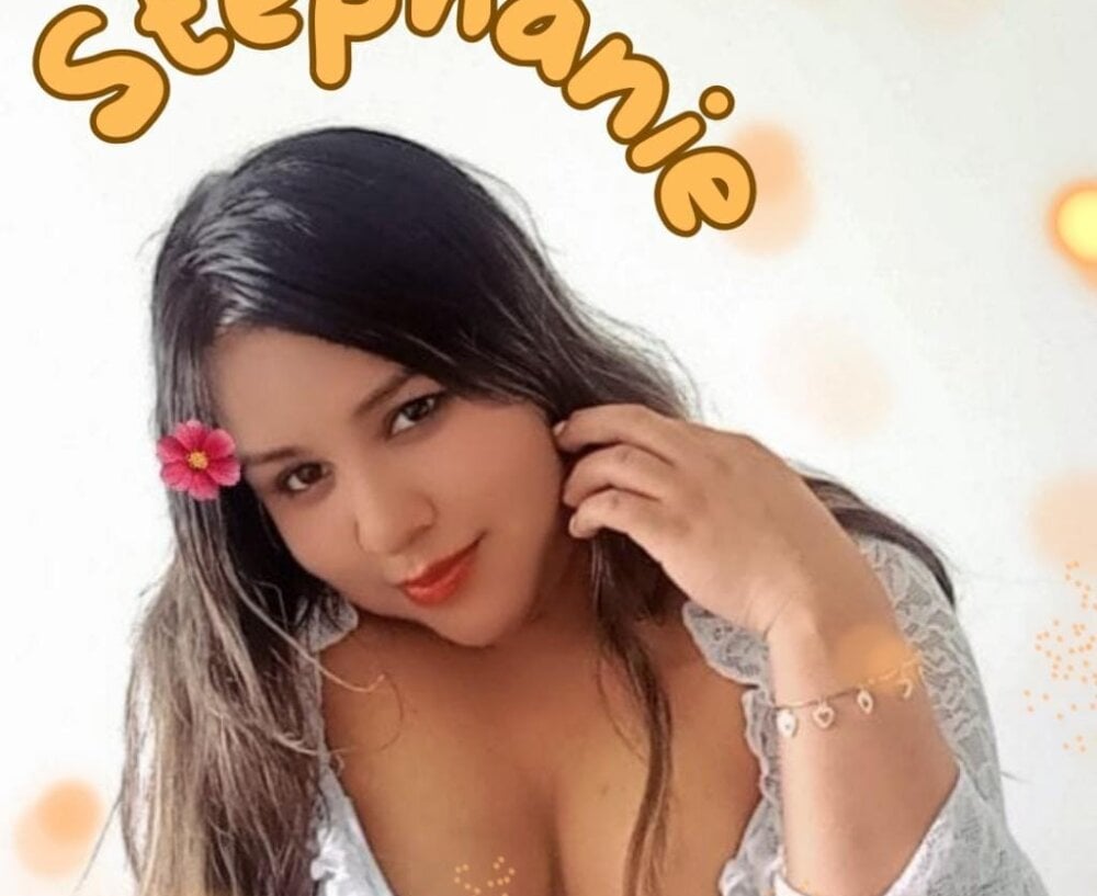 stephanie_ross from stripchat