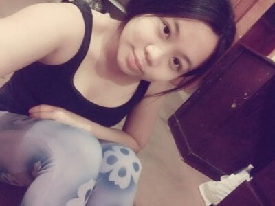 AsianHot4u Female Cameltoe Strip Cam