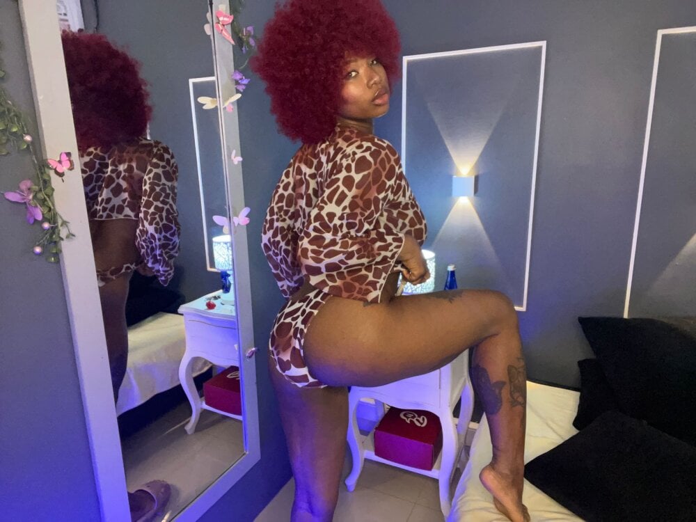 kenyamystic from stripchat