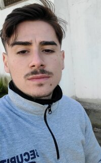 Dragos_euro's Offline XXX Chat