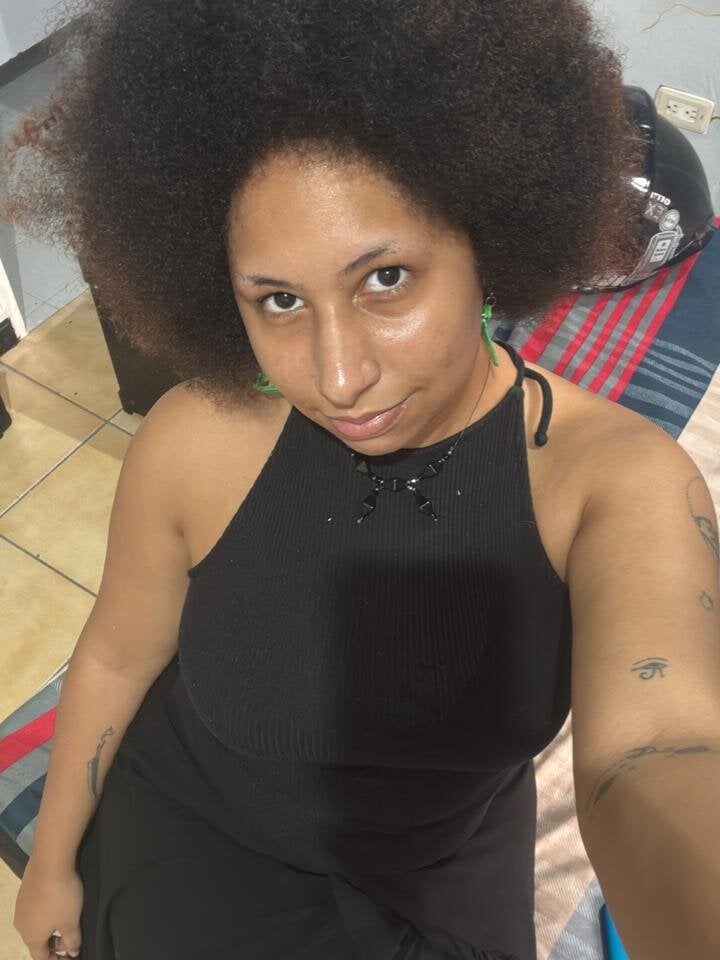 perla_blue12 from stripchat