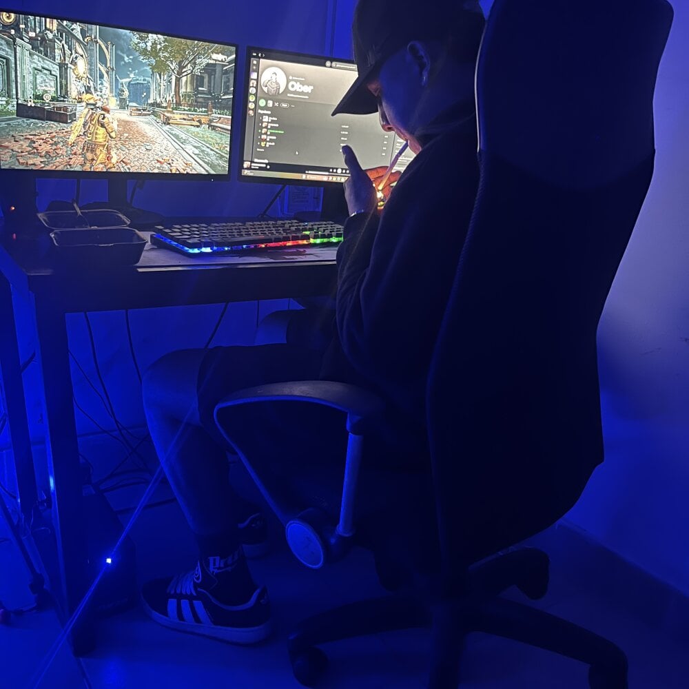 mateuspolla from stripchat