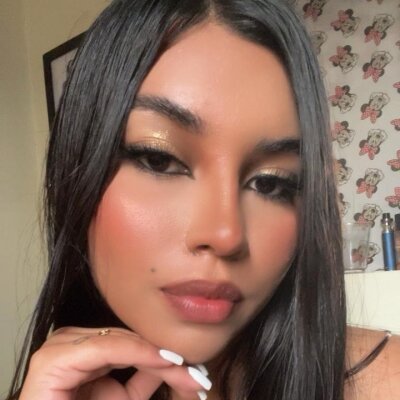 vicky_johnson from stripchat
