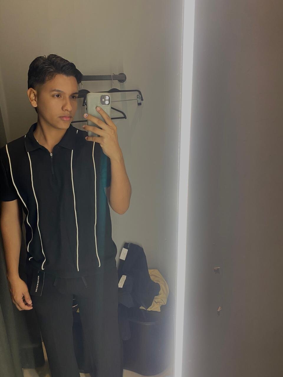 IM_ANDREW01