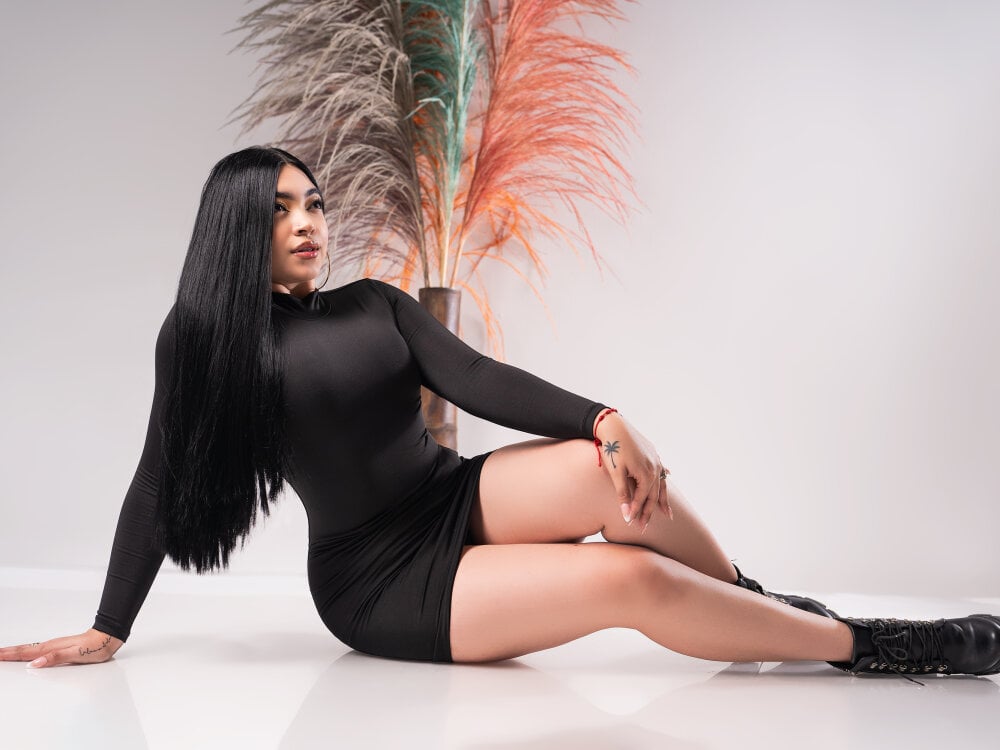 stripchat BellaVixen1 Live Webcam Featured On elivecams.com