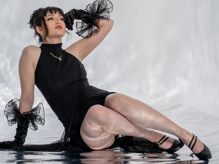 JeanneSabatier Adlı Modelin Çevrimdışı XXX Sohbeti