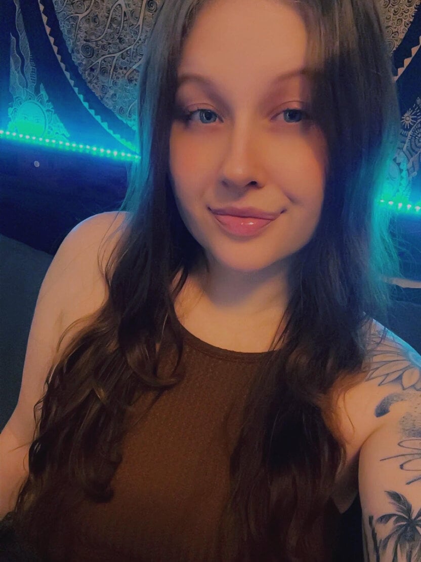 Pretty_Daisy333's Offline XXX Chat