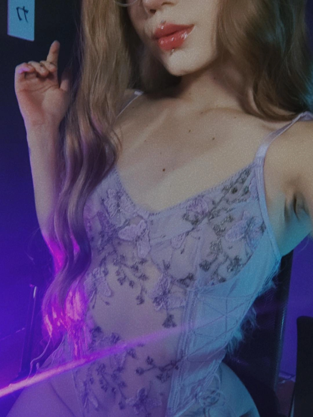 KittyMadi Offline XXX-Chat