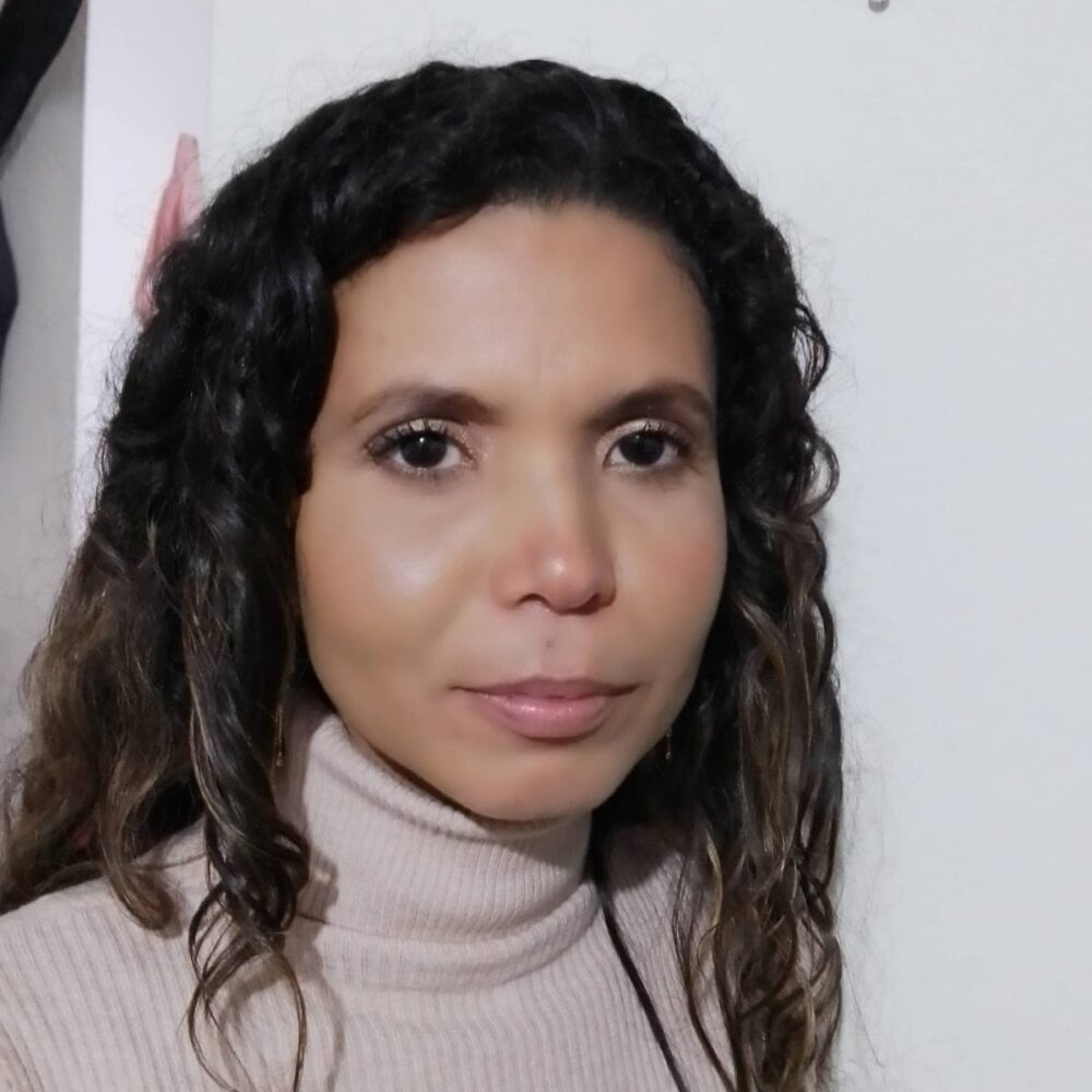 julina_hot69 profile