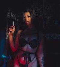 EmilyRodriguez_'s Live Sex Cam Show