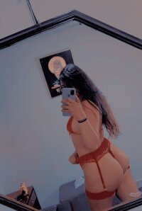 Camile_anderson's Offline Chat Room
