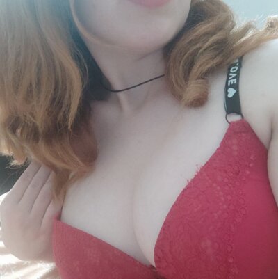 SweettyViki 🏦 live nude webcam