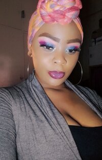 africurveyslut's Offline Chat Room