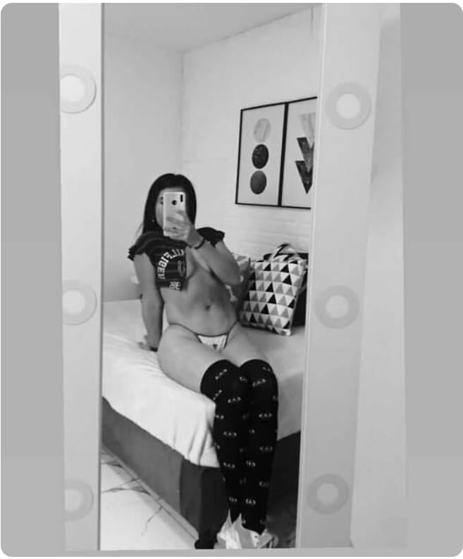 TiffanyPink_