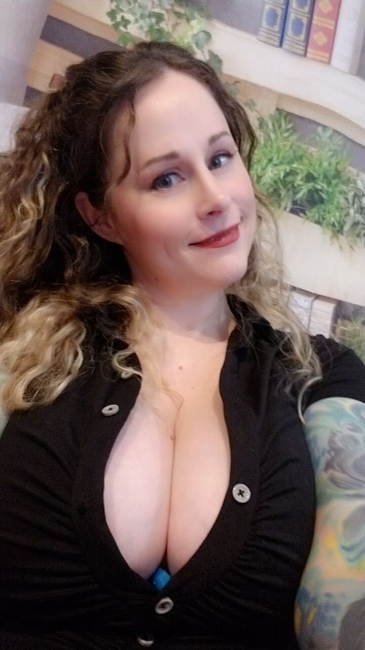 bigboobfun1