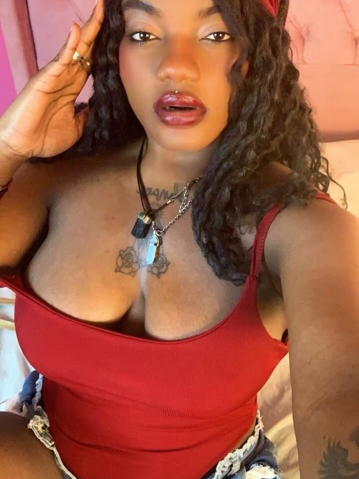 livesex.fan ebonyfoxy_ livesex profile in colombia-my-schedule-from-1200-mm-to-600-700-pm cams