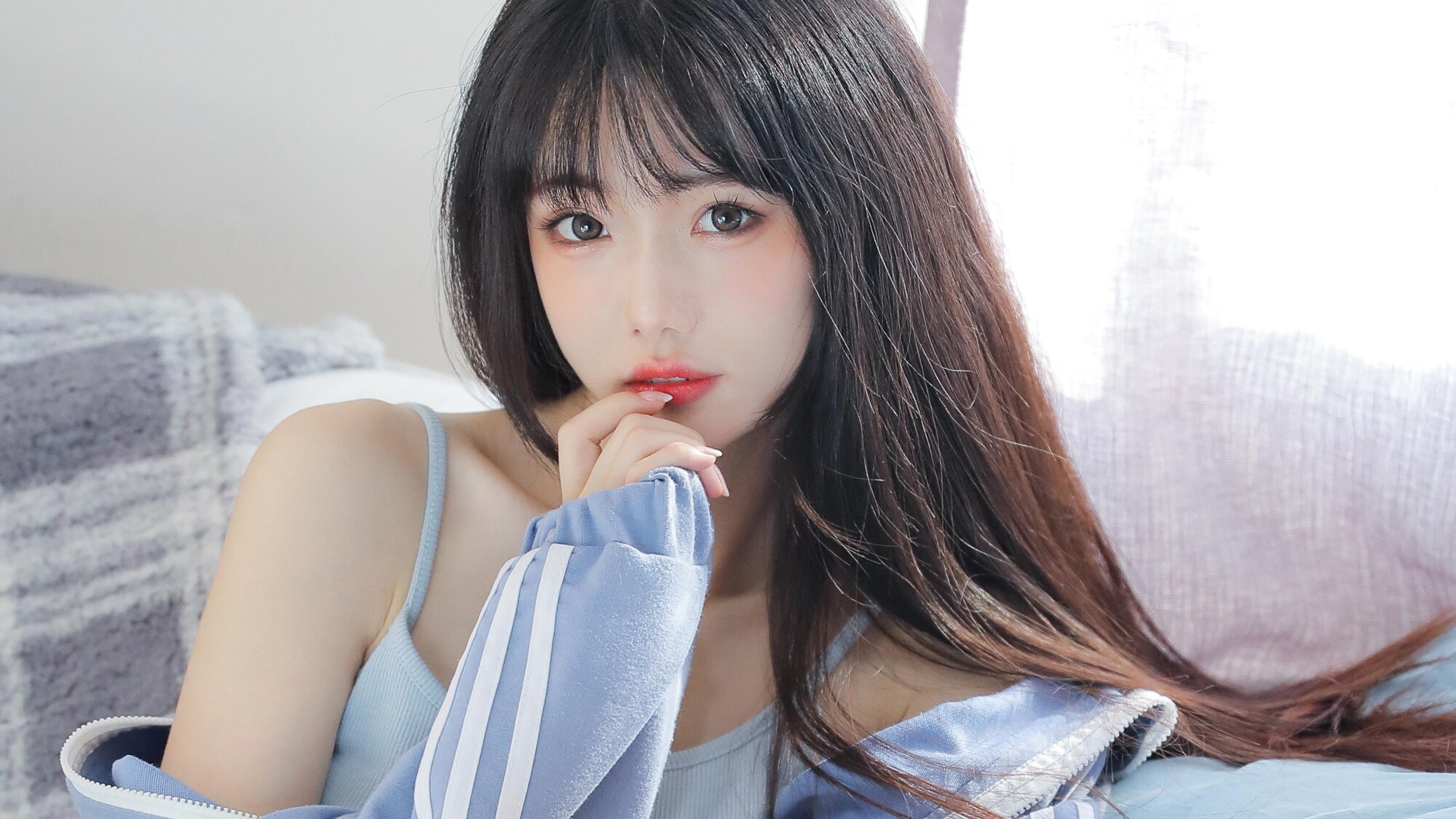 angela-520