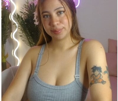 Deisyy_tay - Stripchat Lovense Blowjob Cam2cam Girl 