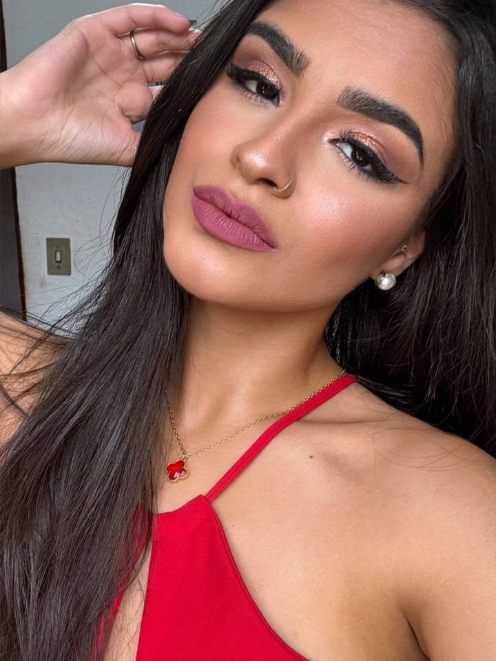 watchgirlcam.com hildredpippert livesex profile in titty cams