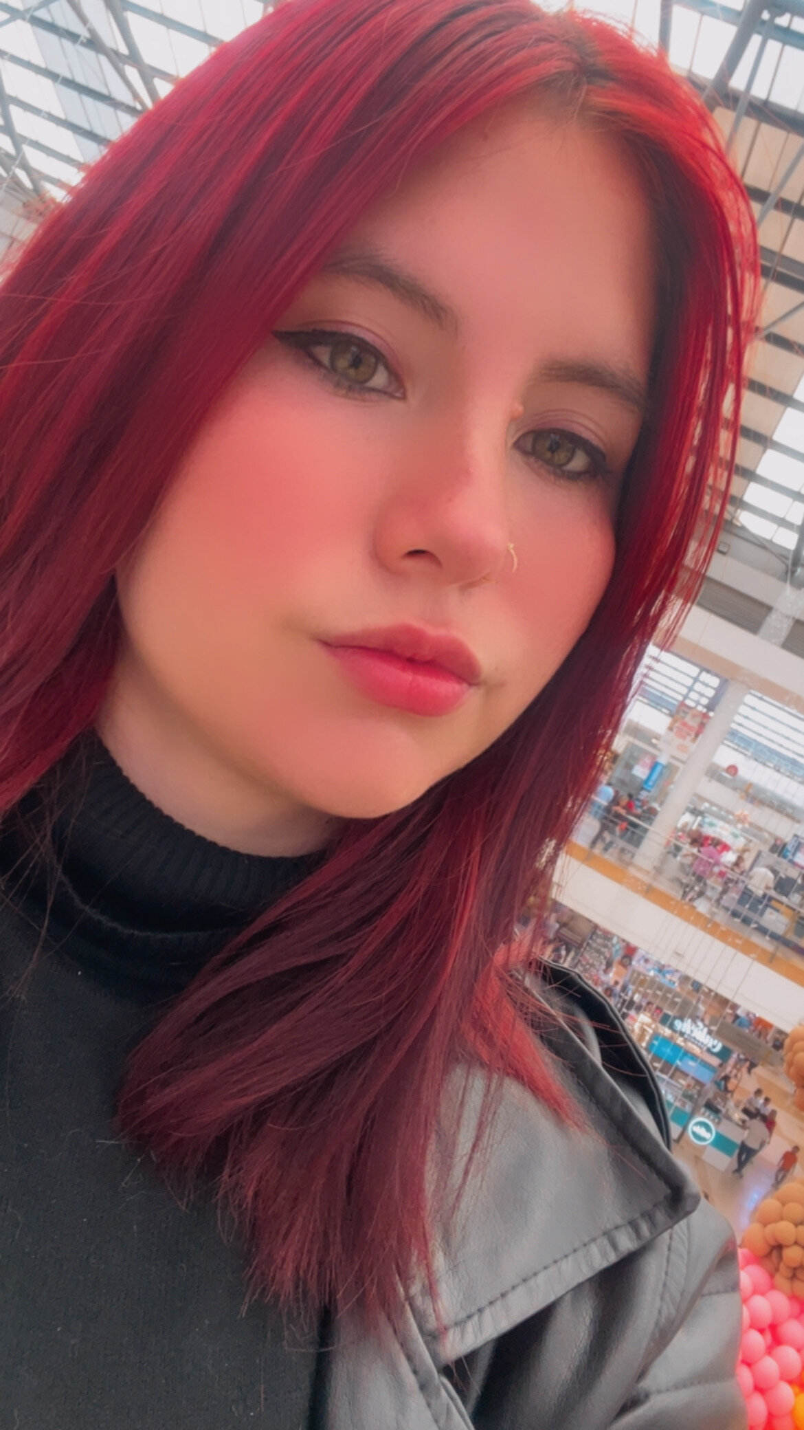 Caroline_red