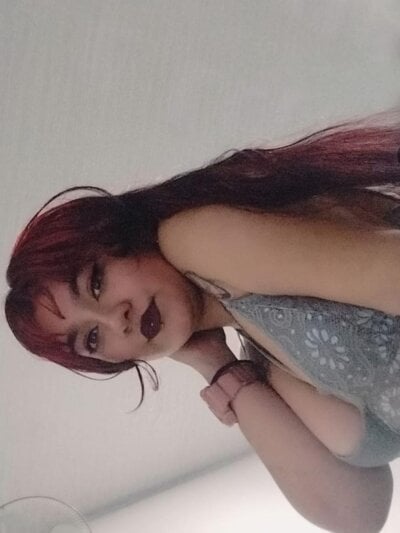 Aster_lilyy Female Dildoorvibratoryoung Live Webcam Porn