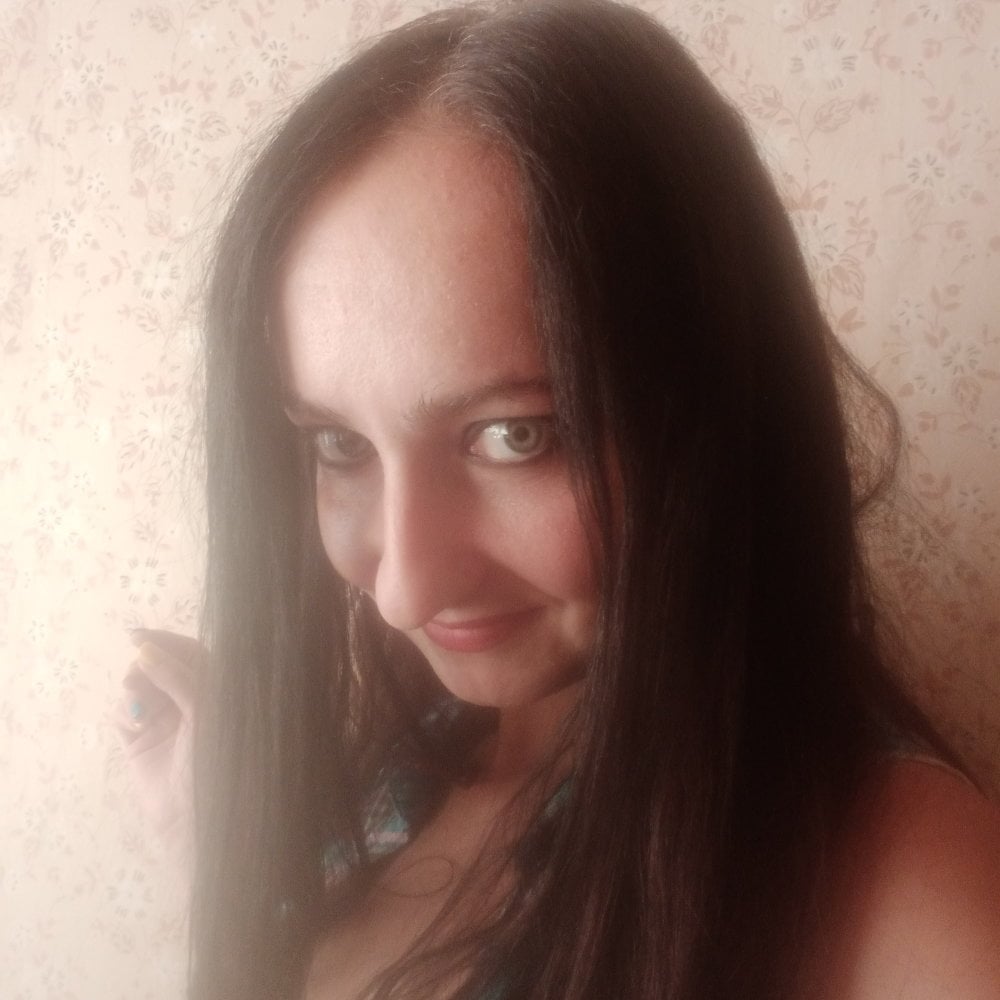 Leona_Magic profile