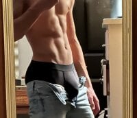 tenfourtyfive's webcam live show