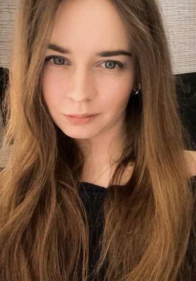 ellieen on StripChat