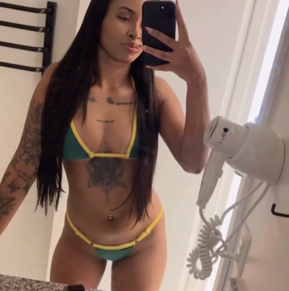 Daah000's Offline XXX Chat