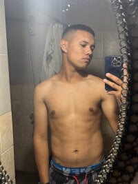 Juangabriiel - Live Cam