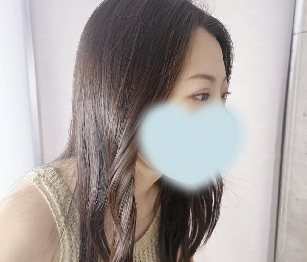mega-camsex.com uru_uru_23 livesex profile in japanese cams
