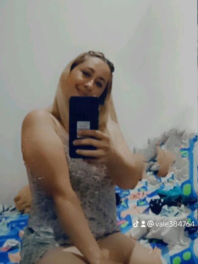 Celeste_Simmons - Stripchat Girl 