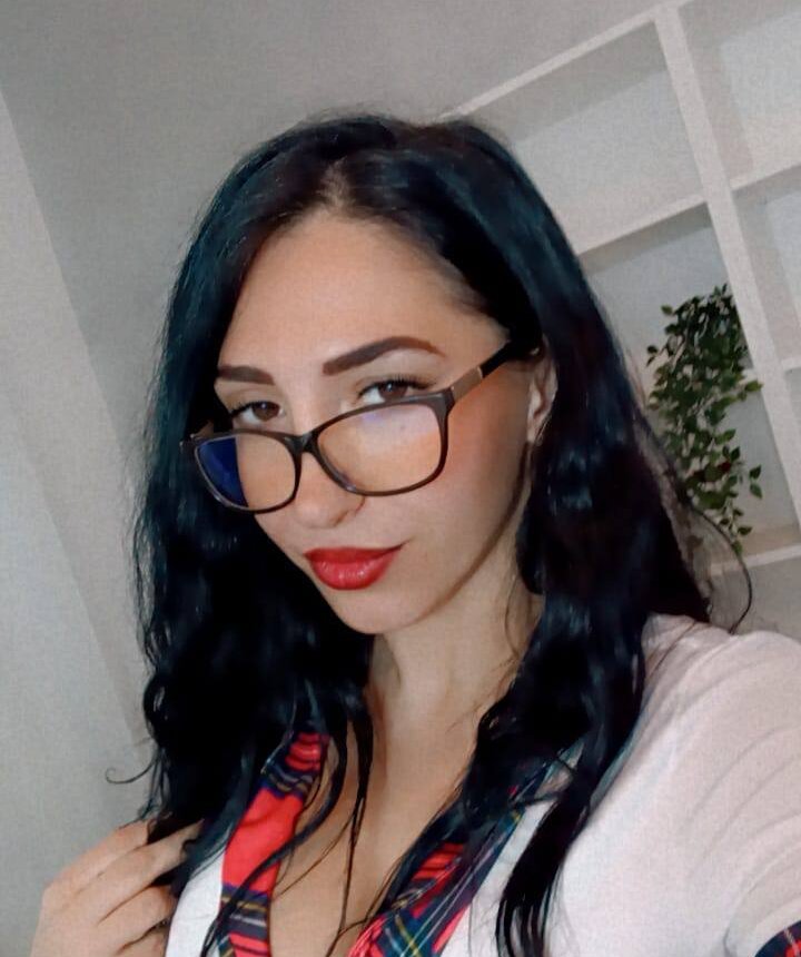 sharashow profile