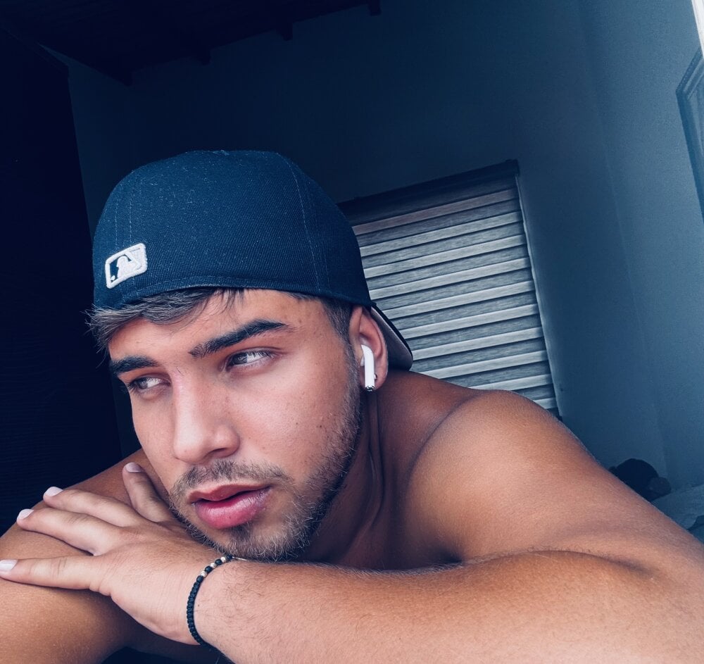 Dylan_bahir profile