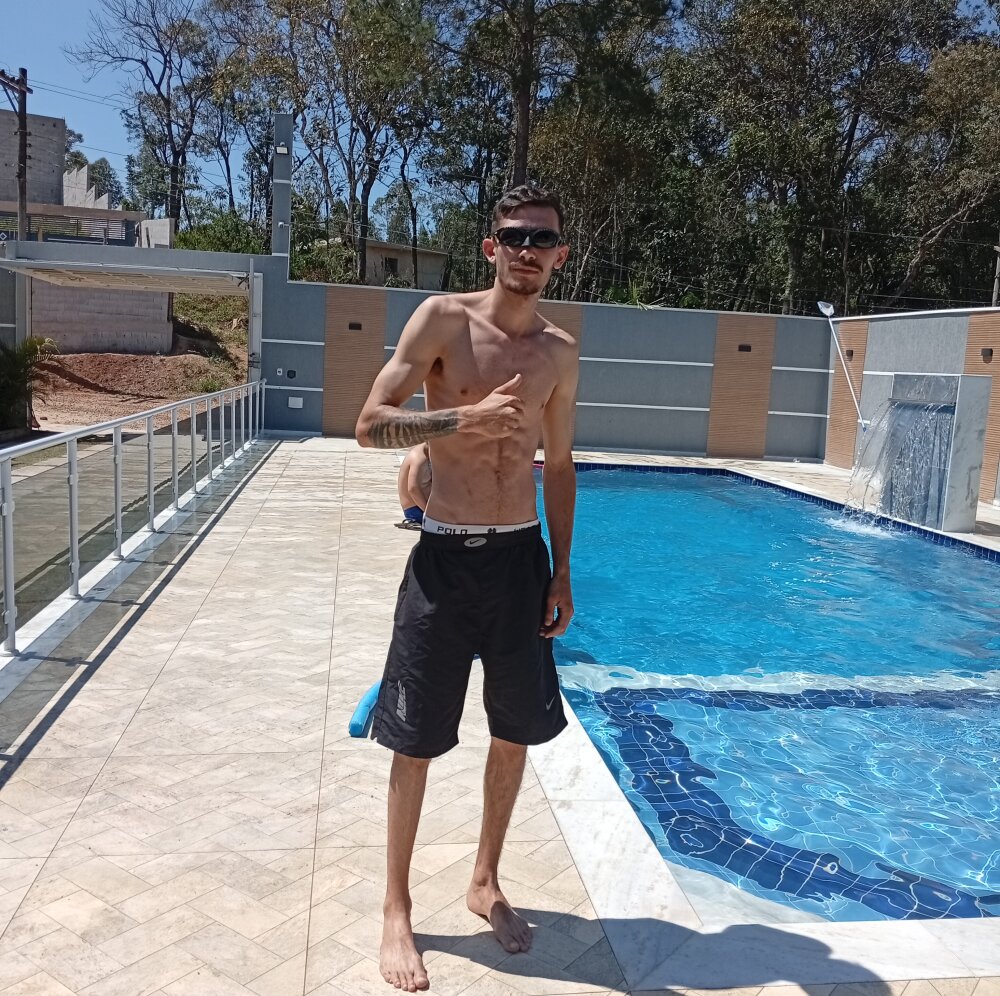 Mato132sjdnw's Offline XXX Chat