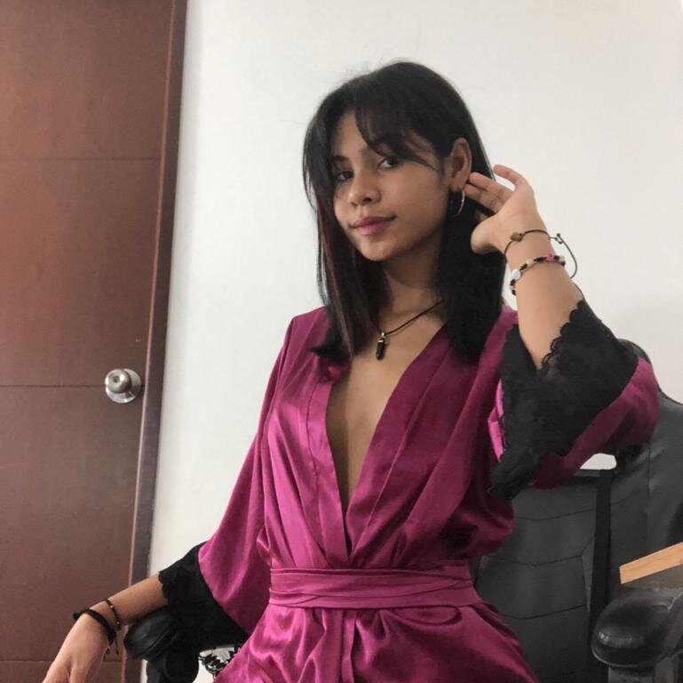 aixa_jimenez 🏔 webcam