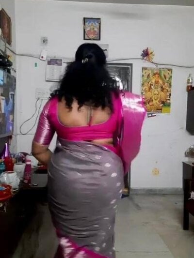 queenlakshana - striptease indian