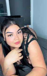 rvcurvylove's webcam live show