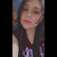 Gaby_W's Offline Chat Room