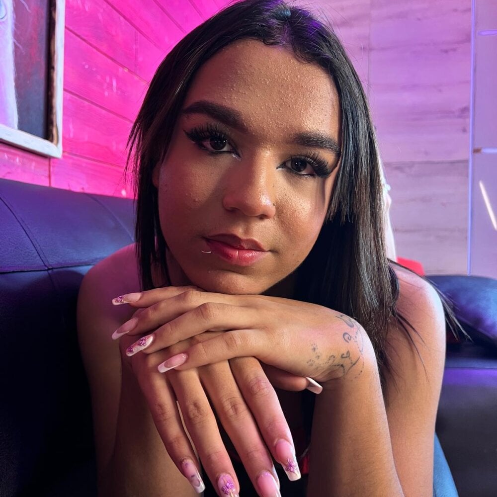 ambar_mystique from stripchat